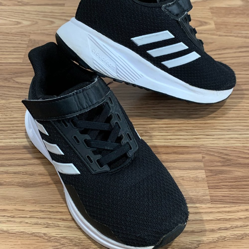 Adidas Duramo Little Kid Running Shoe 11.5K